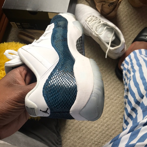 Jordan retro 11 - Picture 3 of 8